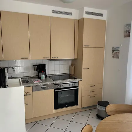 Moewe Mit Balkon, Ein Strandkorb Im Sommer Und 2 Fahrraeder Apartmán *
