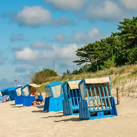 Ferienwohnung Moewe Mit Balkon Und Einem Strandkorb Im Sommer Appartement *