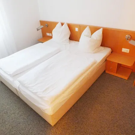 Moewe Mit Balkon, Ein Strandkorb Im Sommer Und 2 Fahrraeder Apartmán *